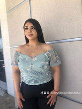 Load image into Gallery viewer, Flower Off The Sholders Shirt Plus Size
